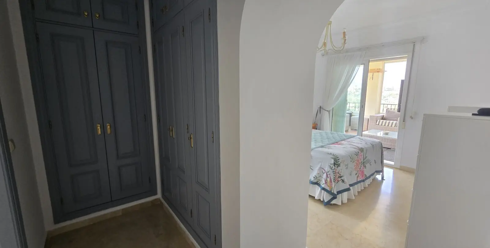 Venta de apartamento en planta baja en La Cala Hills 19
