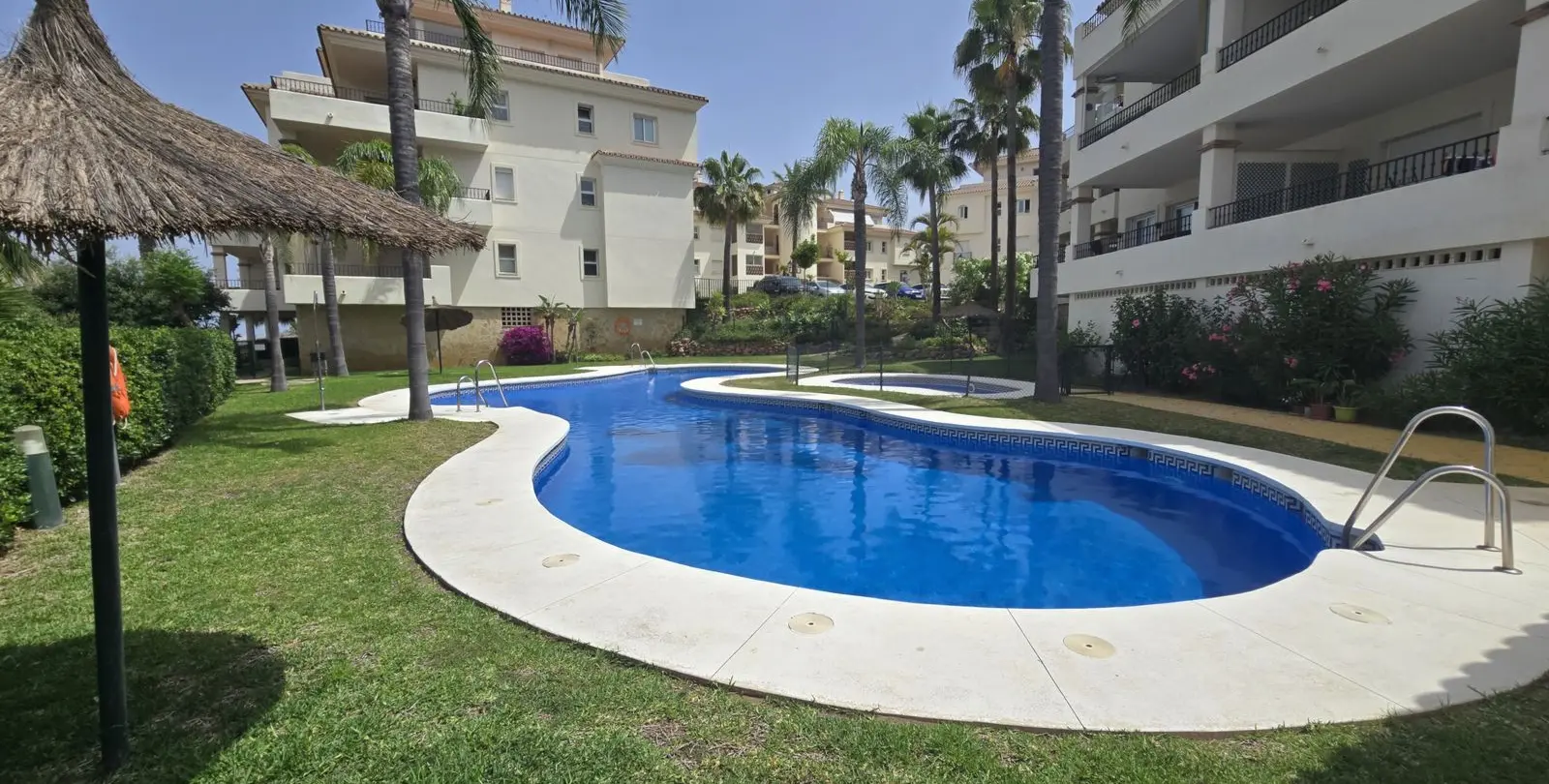 Venta de apartamento en planta baja en La Cala Hills 37
