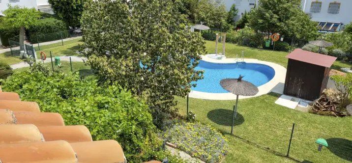 Sale of townhouse in Casares Playa 3