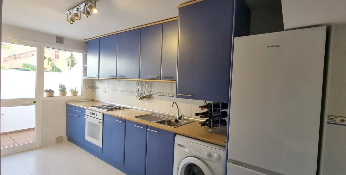 Sale of townhouse in Casares Playa 7