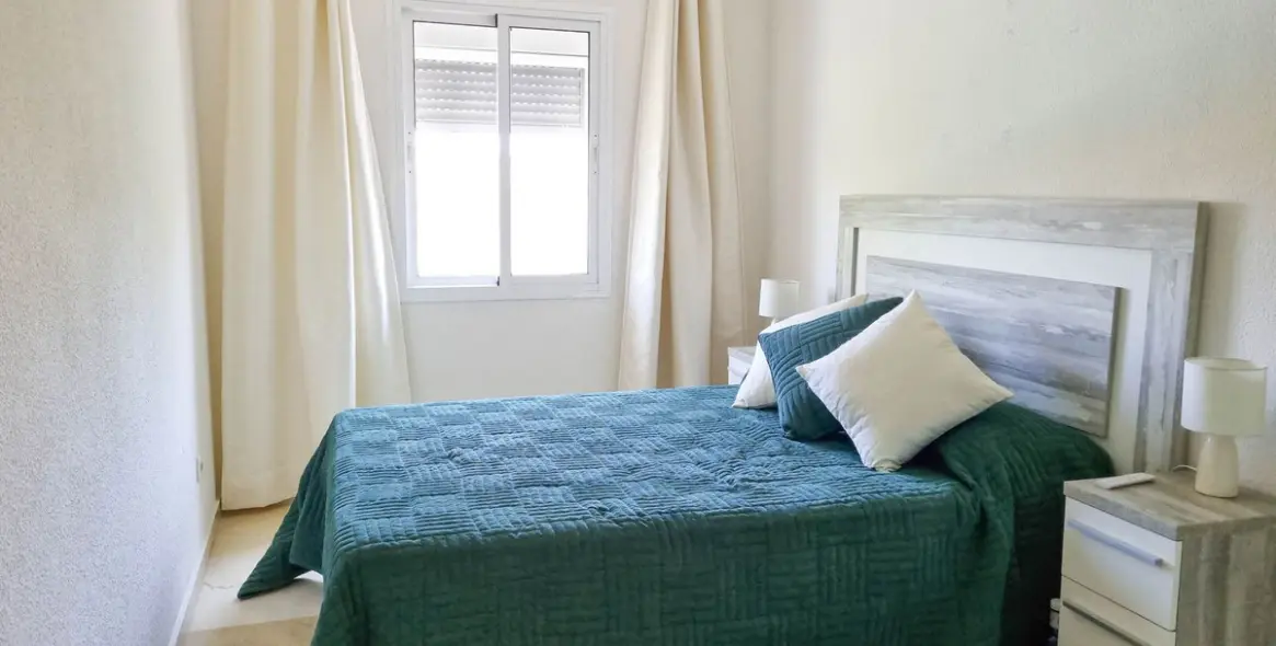 Sale of townhouse in Casares Playa 10