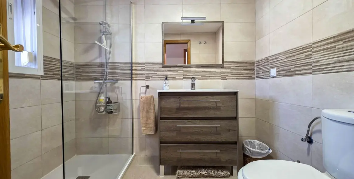 Sale of townhouse in Casares Playa 11