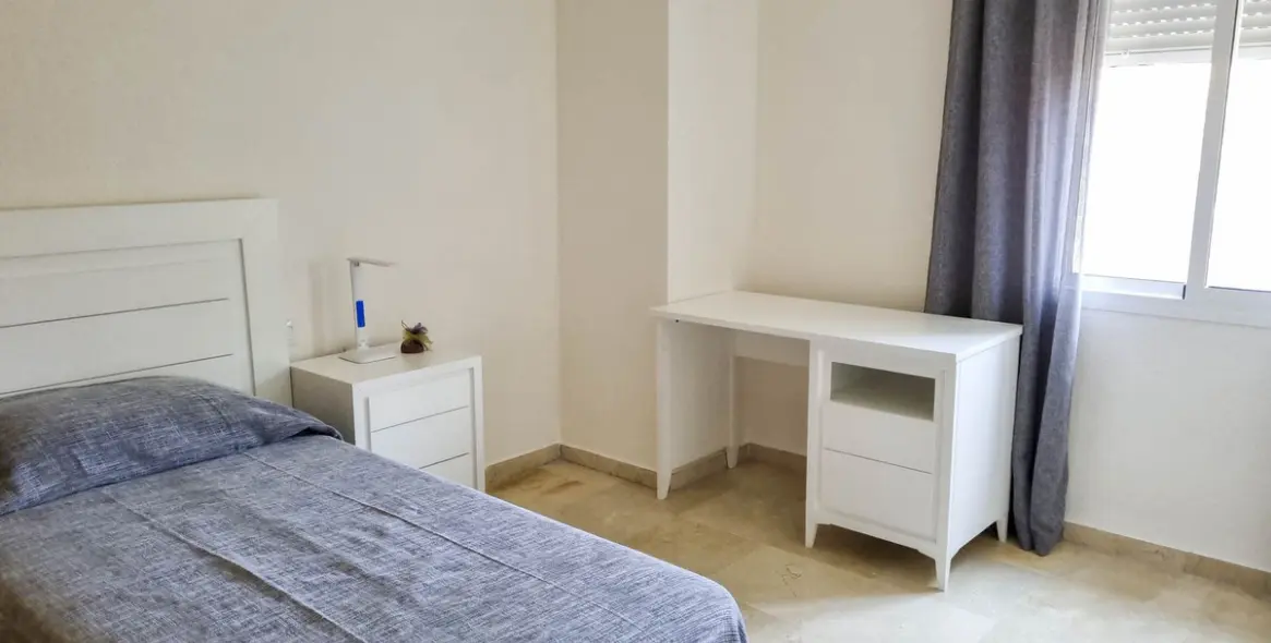 Sale of townhouse in Casares Playa 12