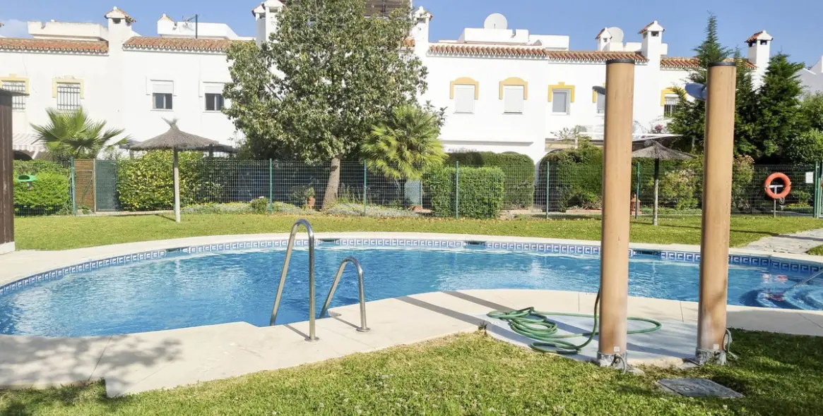 Продажа таунхауса в Casares Playa 36