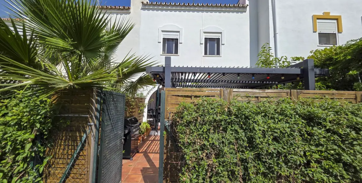 Продажа таунхауса в Casares Playa 40