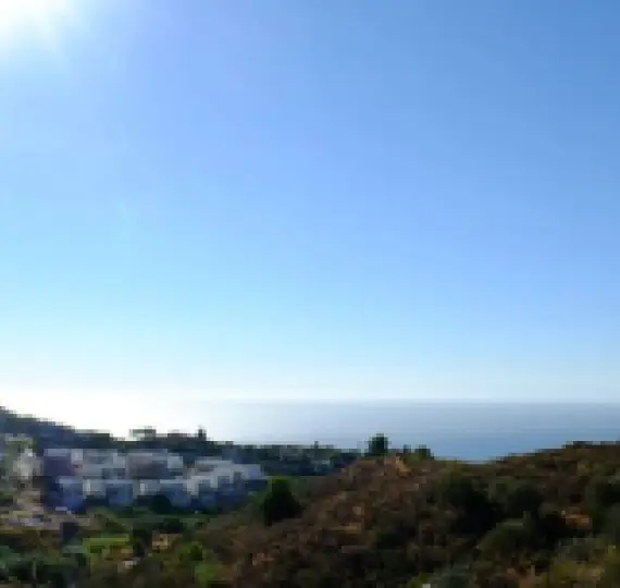 Продажа  жилого участка в Mijas