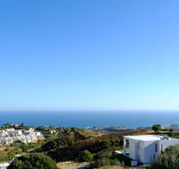 Продажа  жилого участка в Mijas