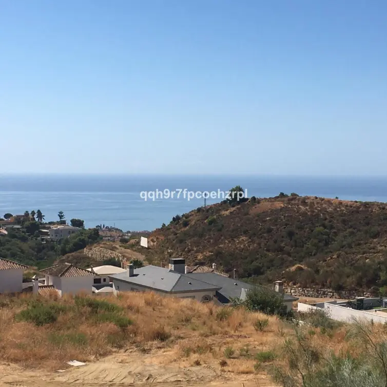 Venta de parcela residencial en Mijas