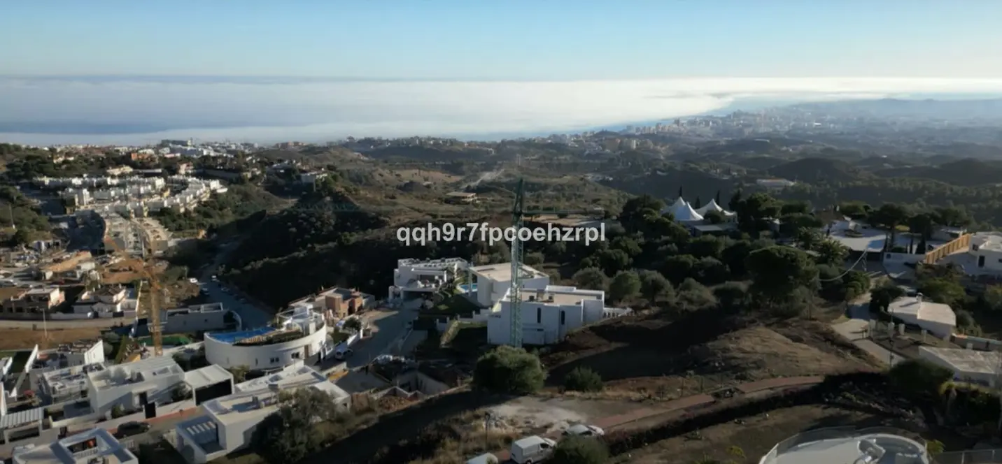 Venta de parcela residencial en Mijas 2