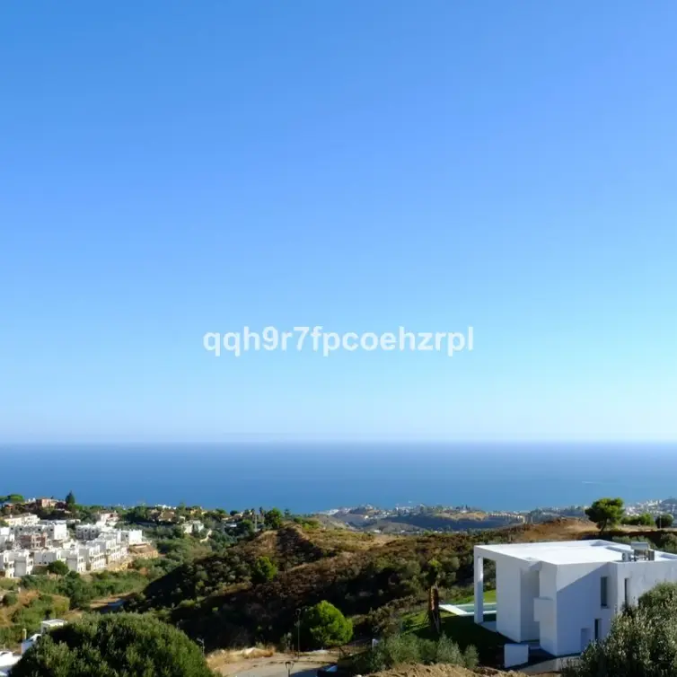 Venta de parcela residencial en Mijas