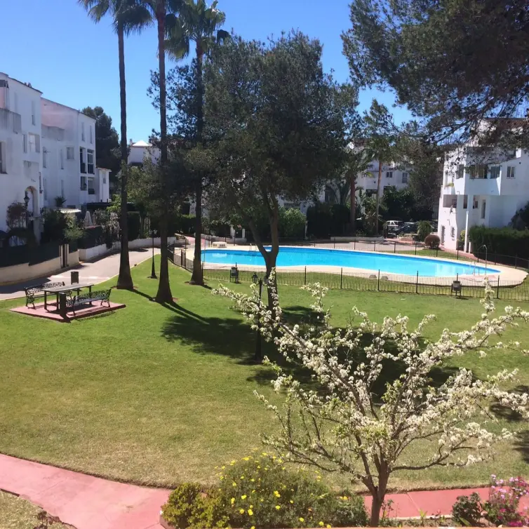 Sale of penthouse duplex in Elviria