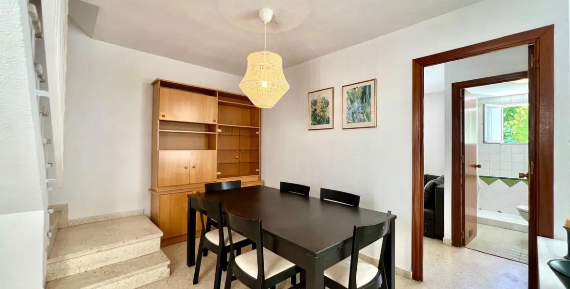 Sale of penthouse in Elviria 7