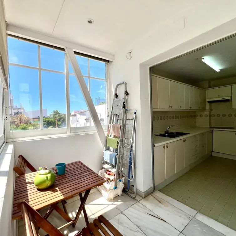Sale of penthouse in Elviria
