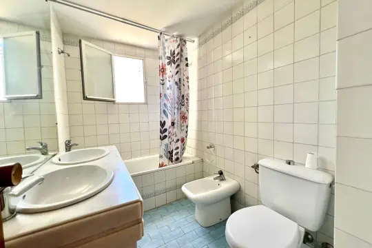 Image 7 thumb