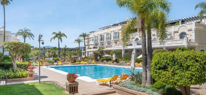 Sale of ground floor apartment in Nueva Andalucía 0