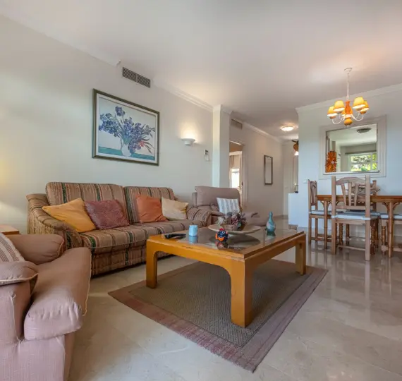 Sale of ground floor apartment in Nueva Andalucía