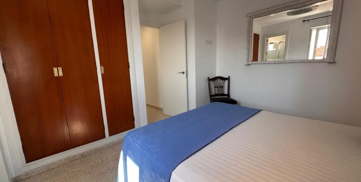 Sale of middle floor apartment in El Torcal 7