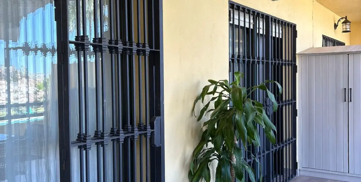 Продажа апартаментов на первом этаже в Estepona 22