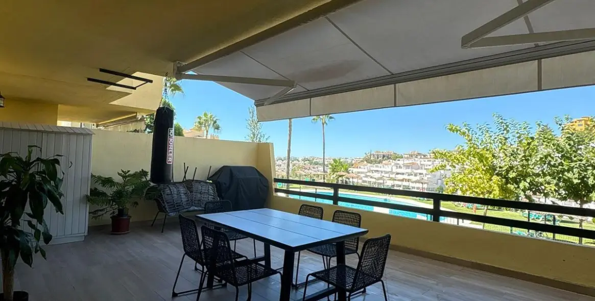 Продажа апартаментов на первом этаже в Estepona 24