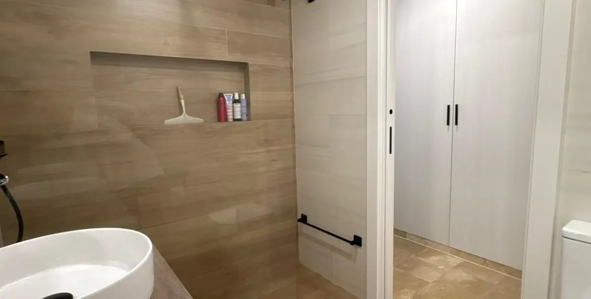 Продажа апартаментов на первом этаже в Estepona 42