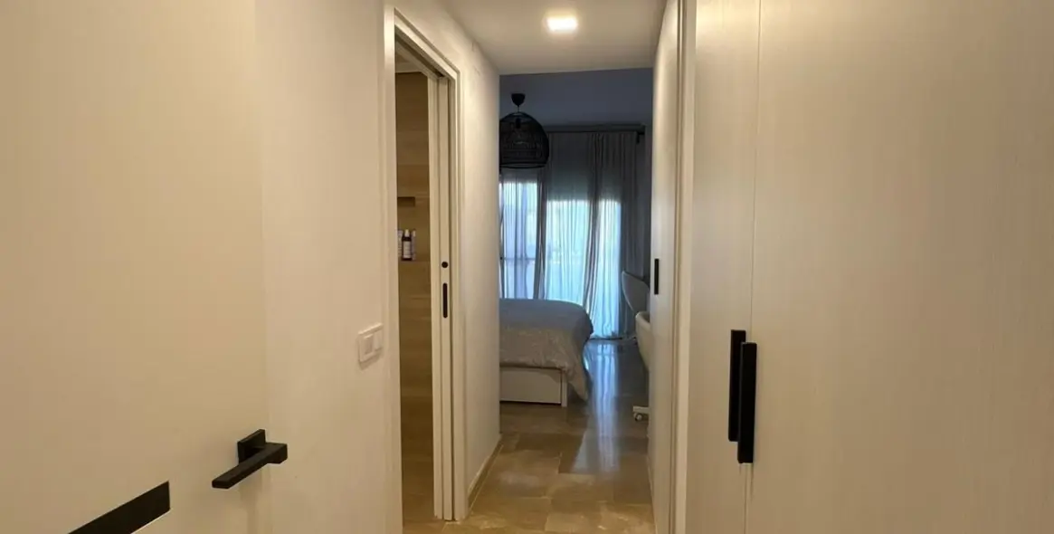 Продажа апартаментов на первом этаже в Estepona 43