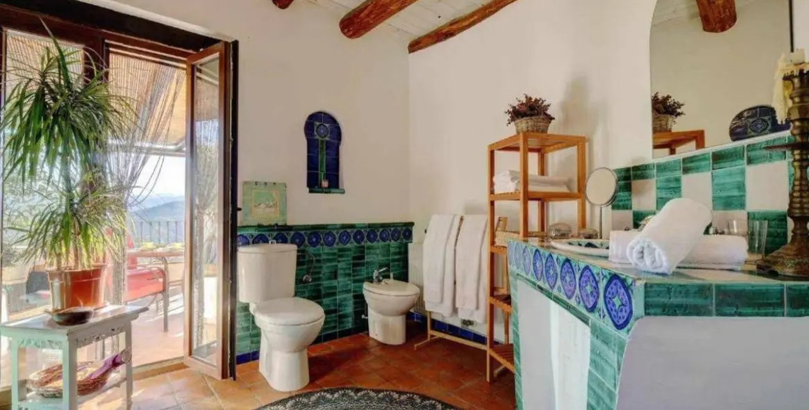 Продажа апартаментного комплекса в Benalauría 26