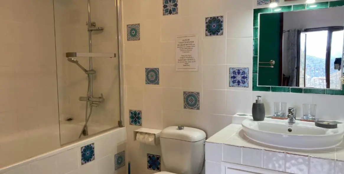 Продажа апартаментного комплекса в Benalauría 38