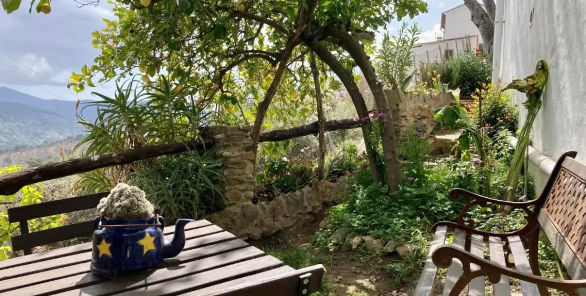 Продажа апартаментного комплекса в Benalauría 43