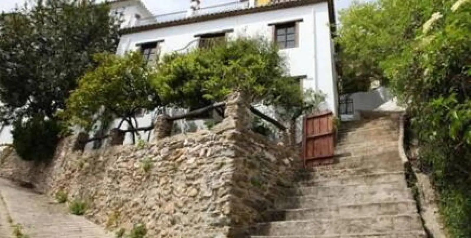 Sale of apartment complex in Benalauría 7