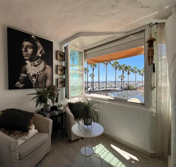 Продажа апартаментов на среднем этаже в Benalmadena