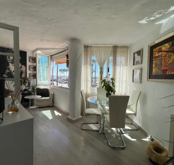 Продажа апартаментов на среднем этаже в Benalmadena