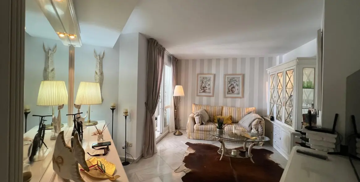 Продажа апартаментов на среднем этаже в Benalmadena 10