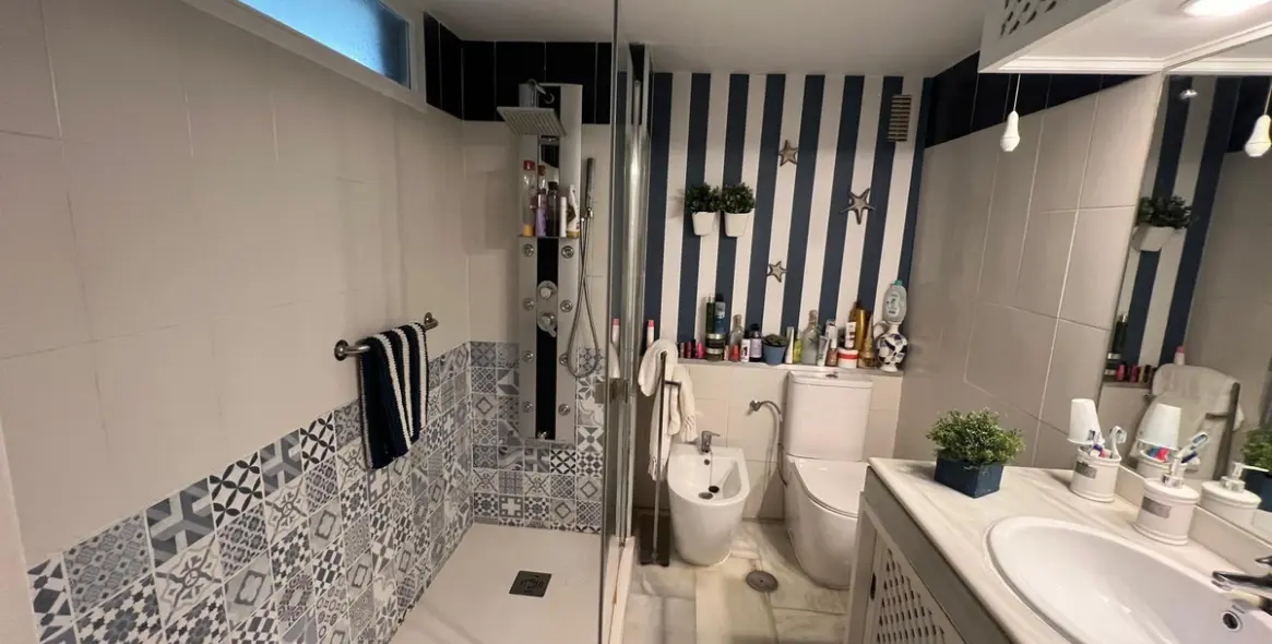 Продажа апартаментов на среднем этаже в Benalmadena 14