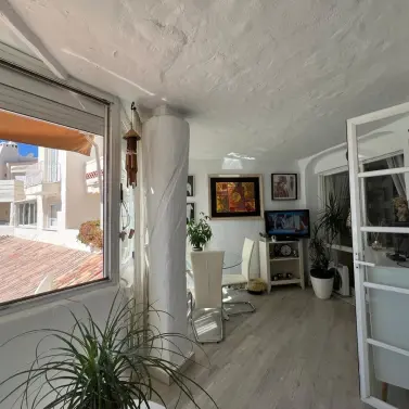 Venta de apartamento en planta media en Benalmadena