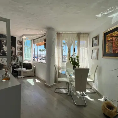 Venta de apartamento en planta media en Benalmadena