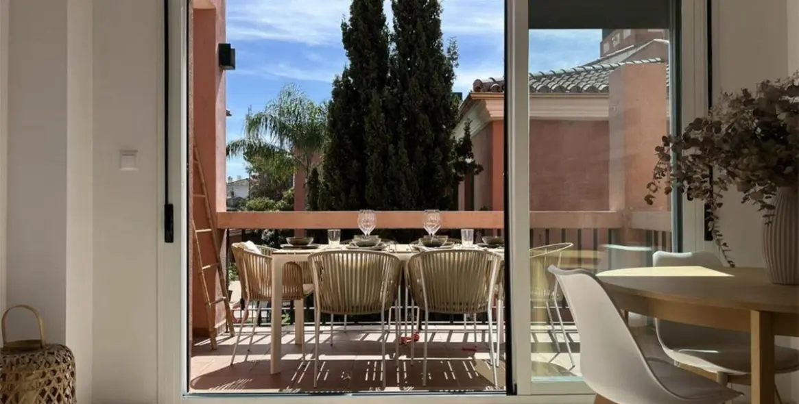 Продажа апартаментов на среднем этаже в Marbesa 4