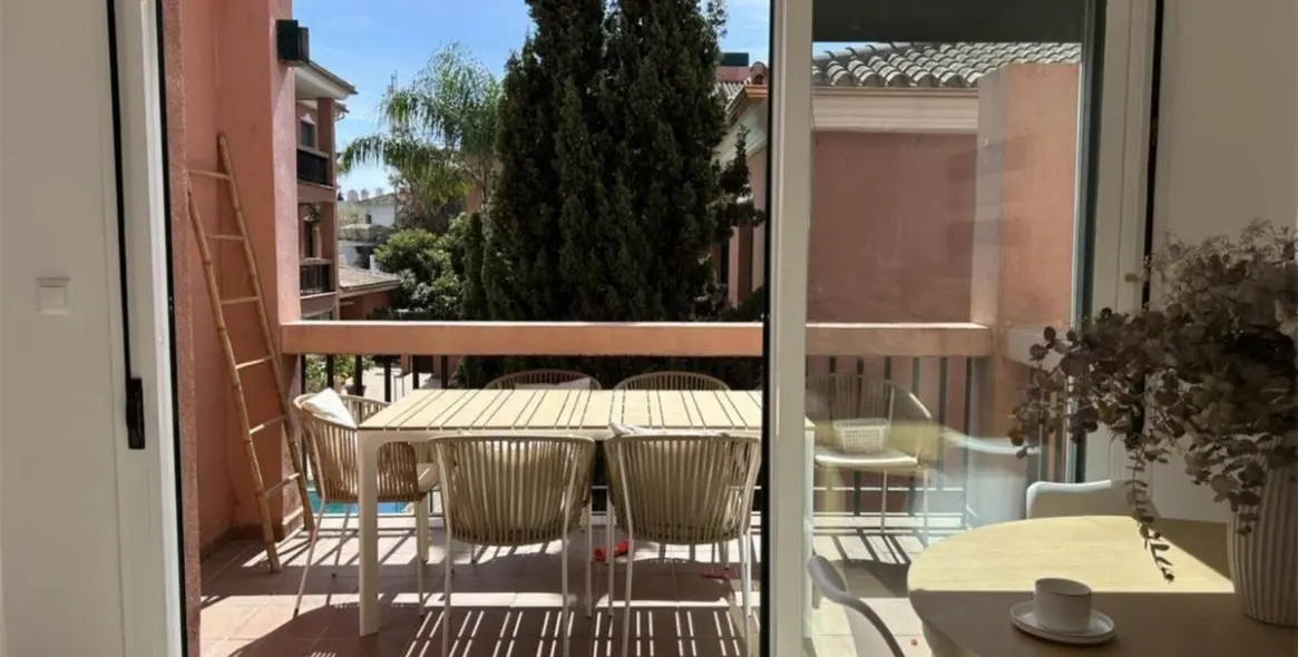 Продажа апартаментов на среднем этаже в Marbesa 5