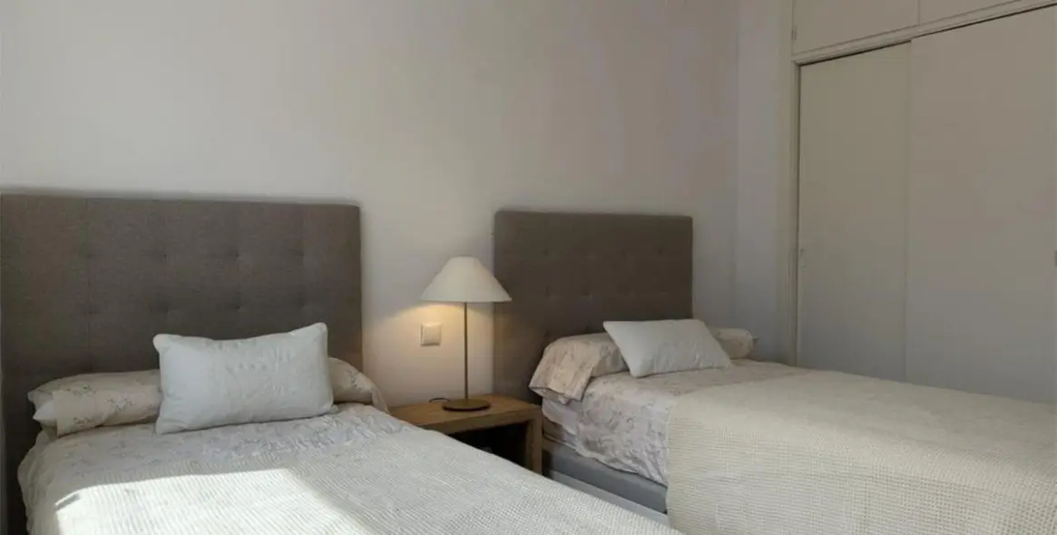 Продажа апартаментов на среднем этаже в Marbesa 12