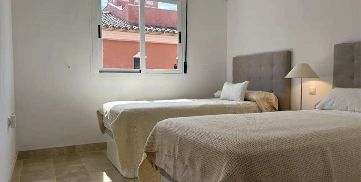 Продажа апартаментов на среднем этаже в Marbesa 13