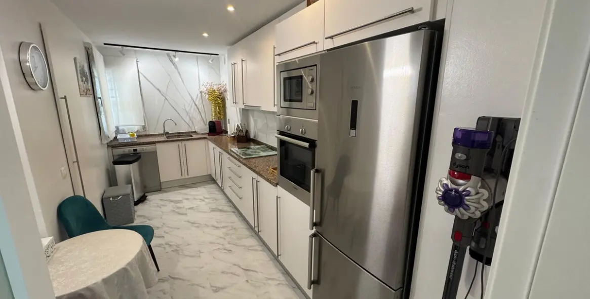 Продажа апартаментов на первом этаже в Estepona (район Estepona) 3