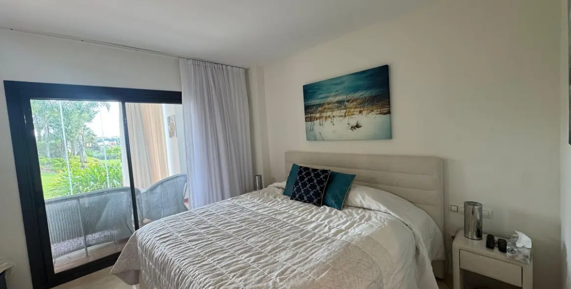 Продажа апартаментов на первом этаже в Estepona (район Estepona) 6