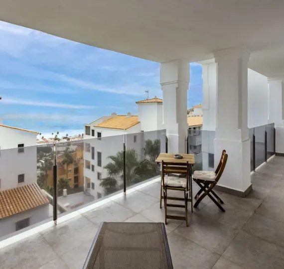 Sale of ground floor apartment in La Duquesa