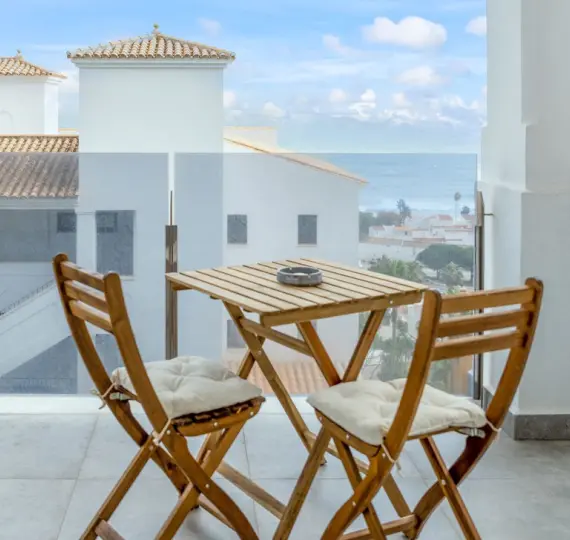 Sale of ground floor apartment in La Duquesa