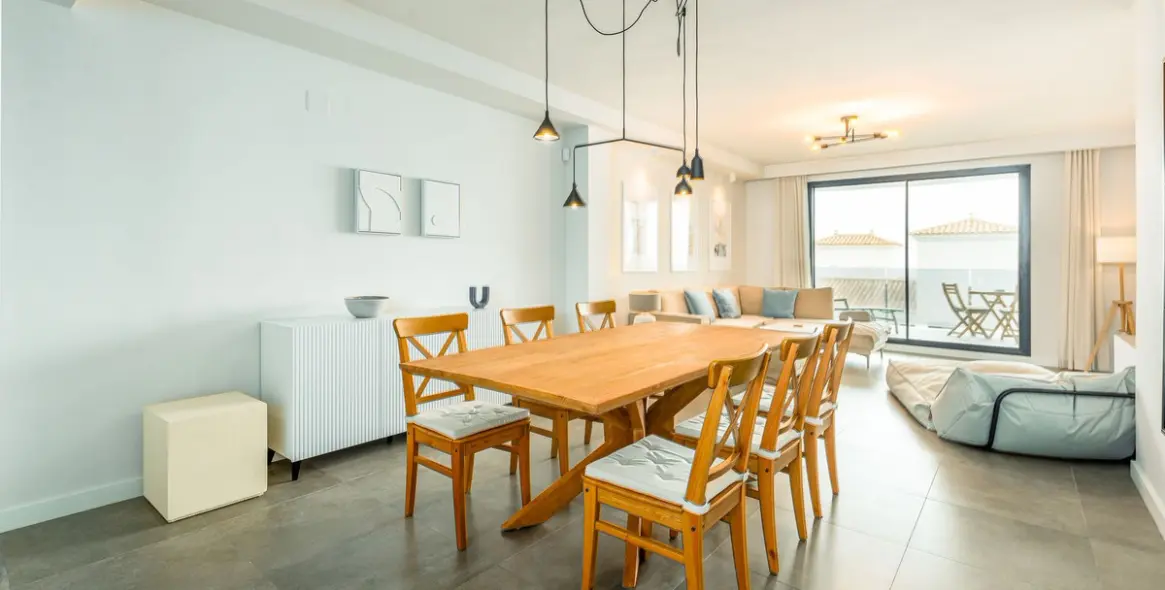 Sale of ground floor apartment in La Duquesa 12