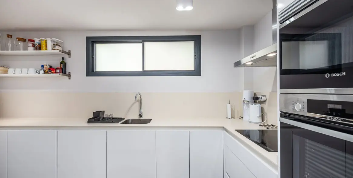 Sale of ground floor apartment in La Duquesa 16