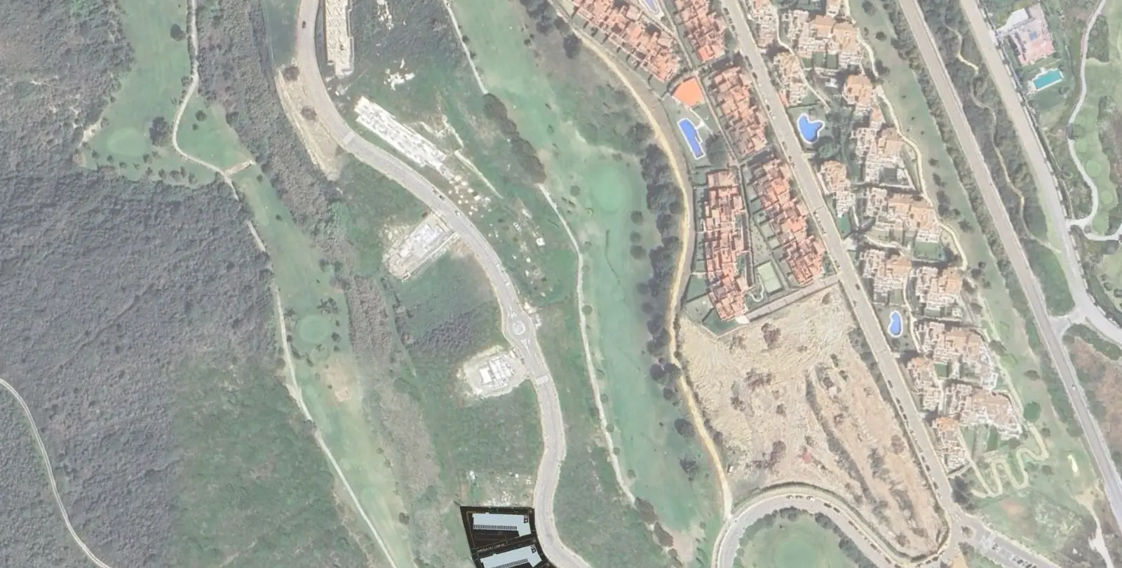 Sale of residential plot in Casares 11