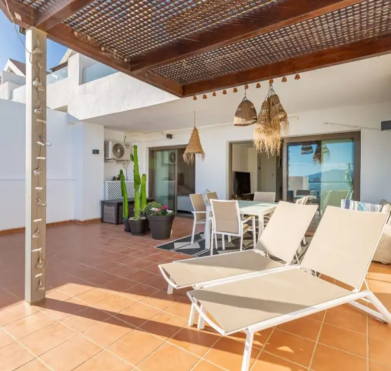 Продажа апартаментов на среднем этаже в La Cala de Mijas