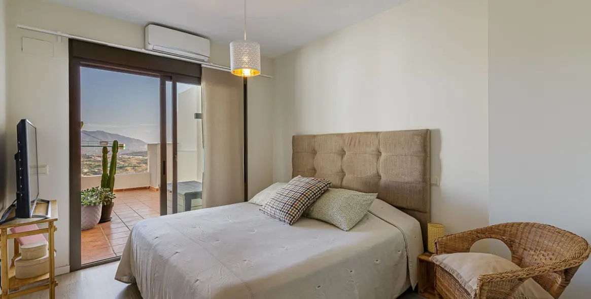 Продажа апартаментов на среднем этаже в La Cala de Mijas 9