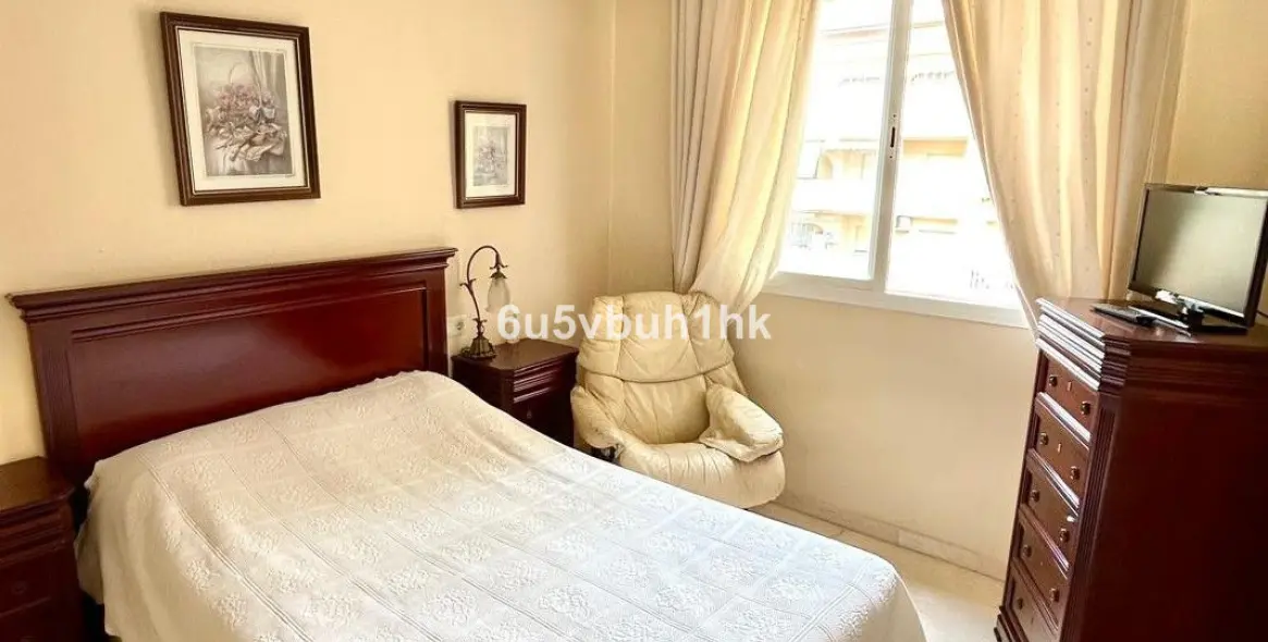 Продажа апартаментов на среднем этаже в Fuengirola Centro 4
