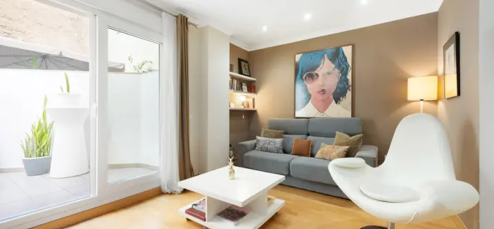 Sale of middle floor apartment in Málaga 0